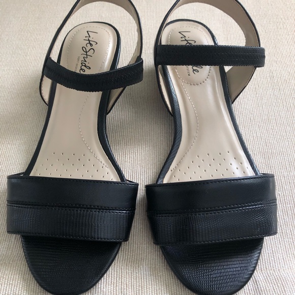 Women’s Black Sandal Slingback SZ 7.5 LifeStride Low Heel Preppy Open Toe Office - Picture 2 of 11